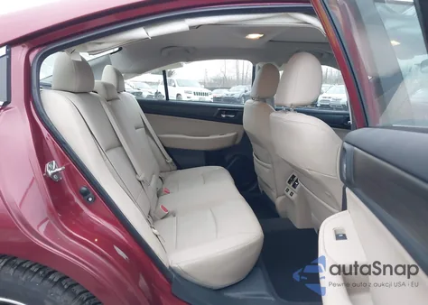 2016 Subaru Legacy 3.6R Limited из США, поврежденный, VIN 4S3BNEN67G3033817